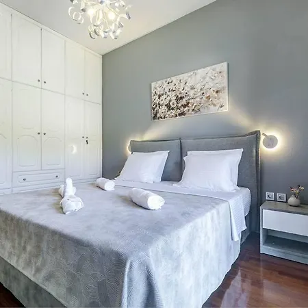 House Corfu Apartman Línia